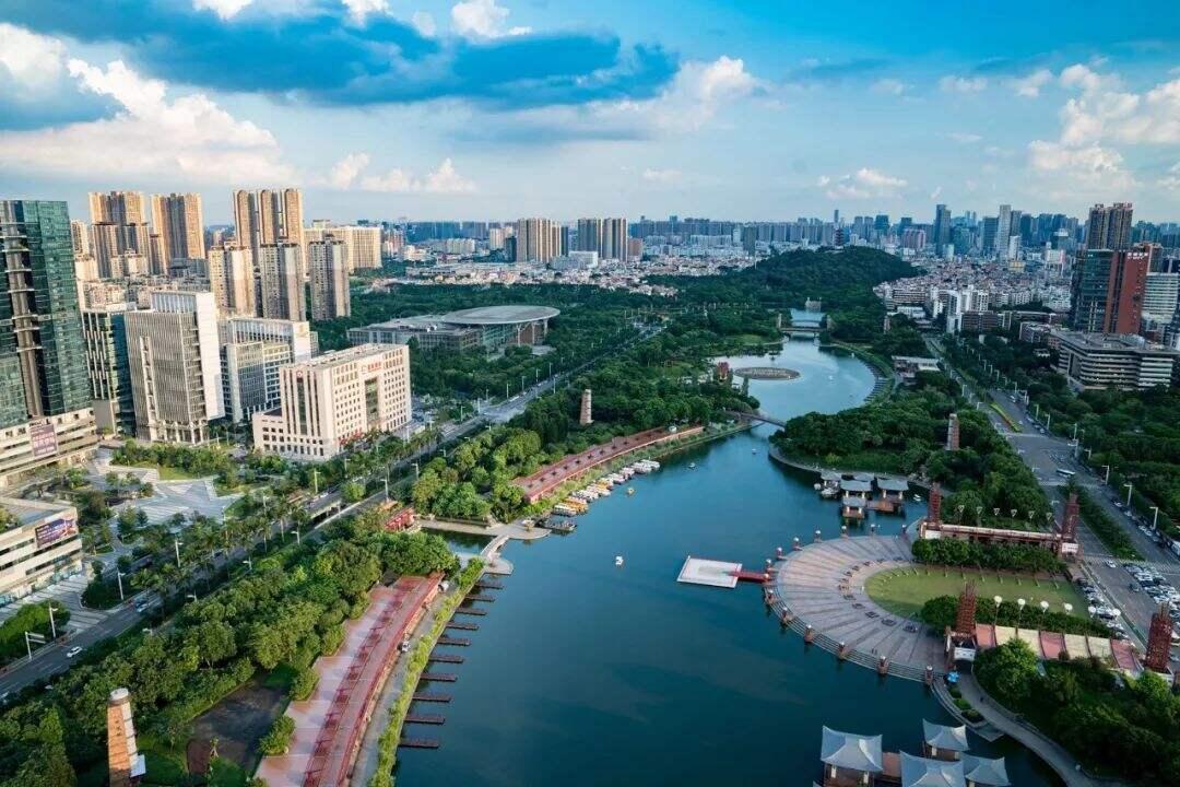 2025新澳門(mén)正版免費(fèi)資本車(chē)，澳門(mén)正版免費(fèi)資本車(chē)，未來(lái)趨勢(shì)與機(jī)遇
