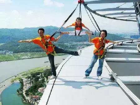 澳門(mén)最準(zhǔn)最快的免費(fèi)的233期，揭秘與探索，澳門(mén)最準(zhǔn)最快的免費(fèi)彩票揭秘探索，第233期獨(dú)家解讀